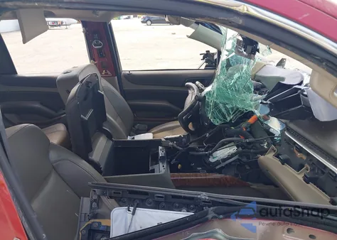 2015 Chevrolet Tahoe Ltz z USA, uszkodzony, nr VIN 1GNSCCKCXFR720281